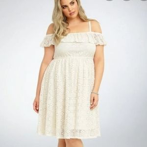 TORRID Ivory Lace Off Shoulder Dress NWT 1X